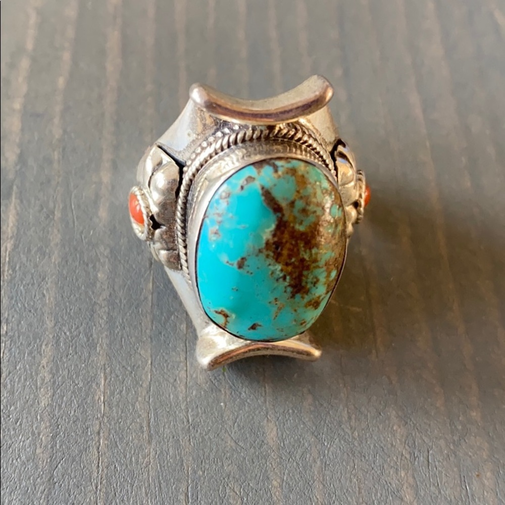 Turquoise and Sterling stone ring. Size 6!  New!